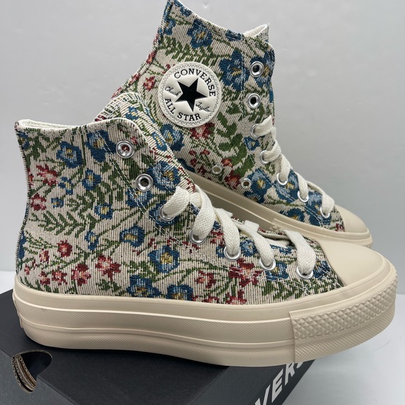Converse WMNS Floral High-Top
CTAS LIFT HI
EGRET/NATURAL IVORY Platform Sneakers - Picture 6 of 16